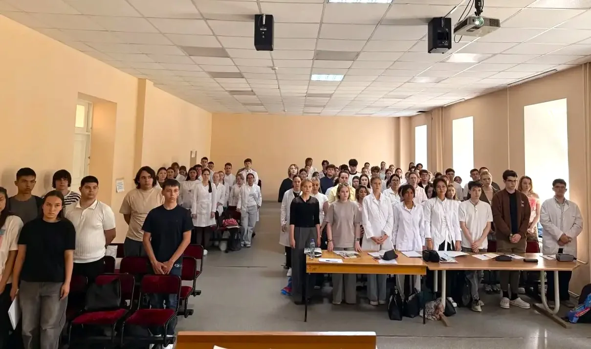 Почтили минутой молчания День солидарности в борьбе с терроризмом