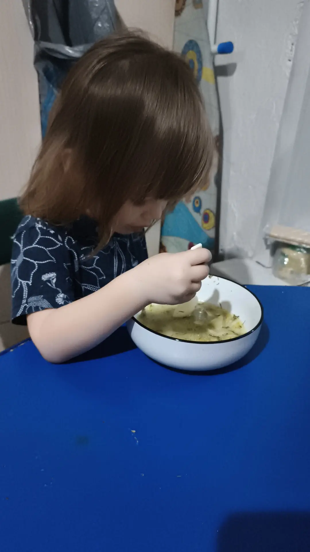 Бубочка сегодня рано проснулась, завтракает🤗🤗🤗