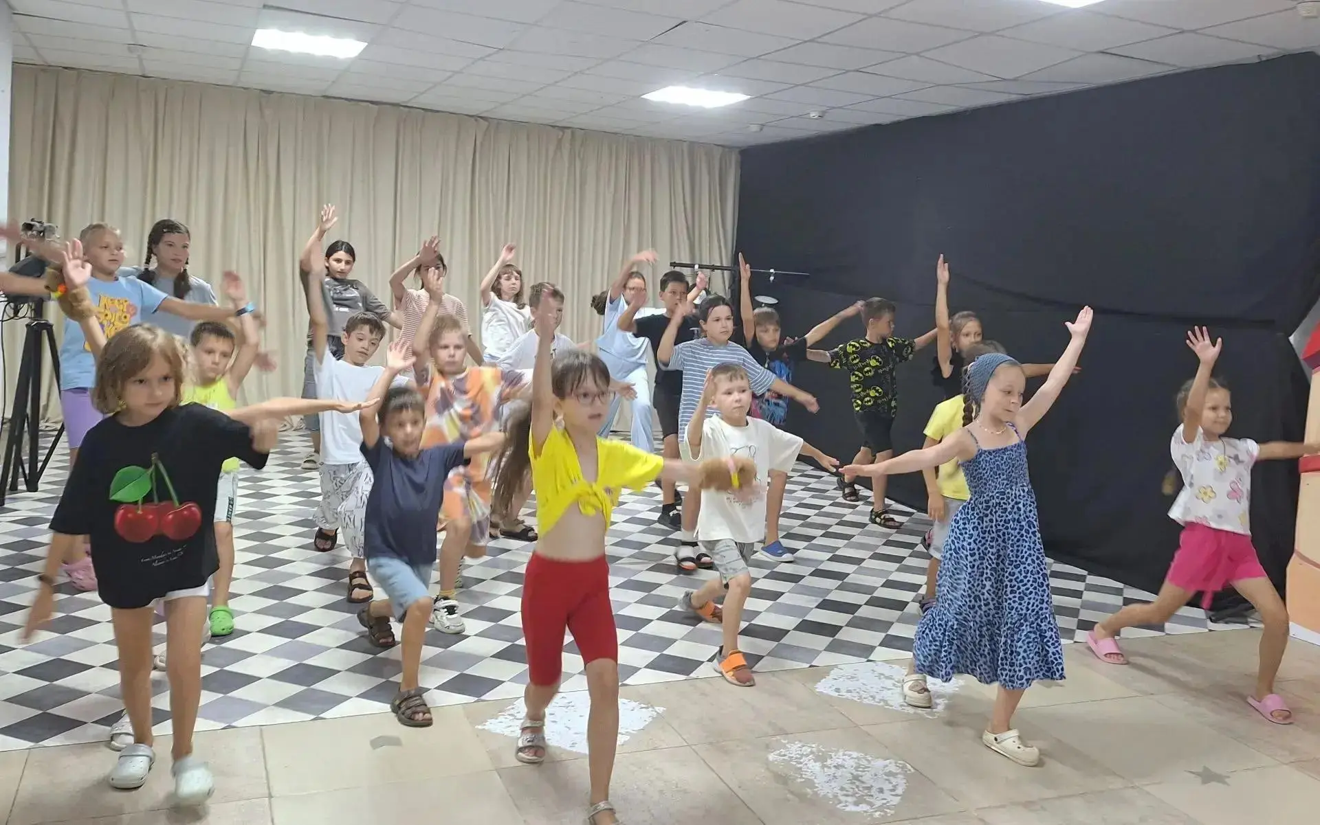 👑🎨💃День Крещения Руси и финальные репетиции перед большим концертом: как прошёл вторник на площад