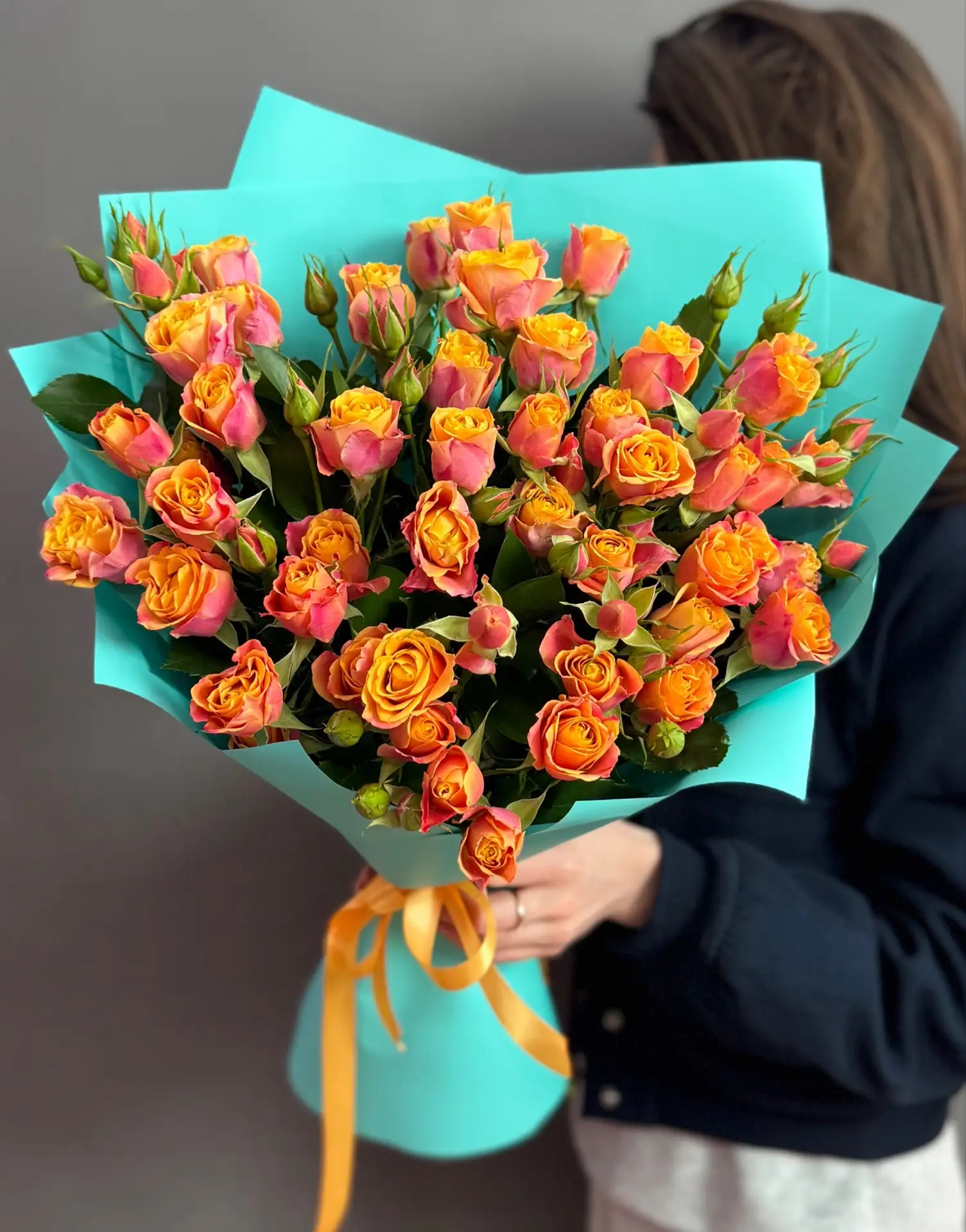 🧡Букет из 9 кустовых роз сорта «Сонора»
