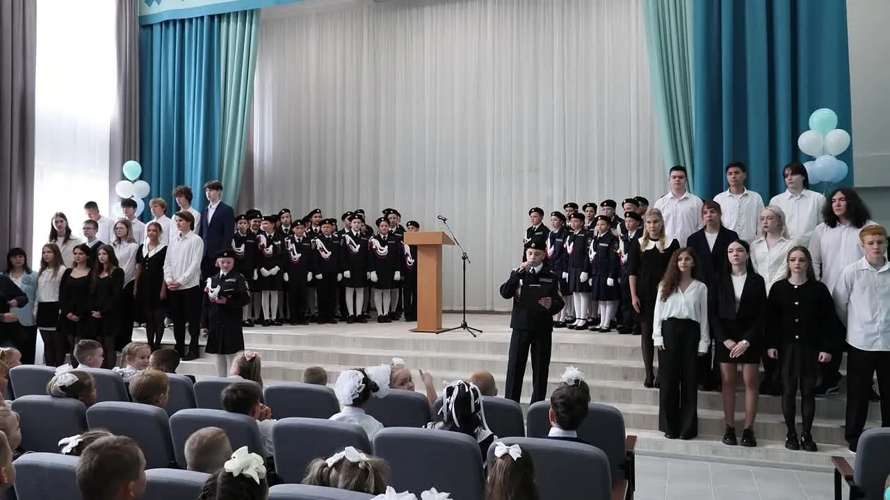 Глава Коми рассказал, какие школы открылись 1 сентября после капитального ремонта 🏫