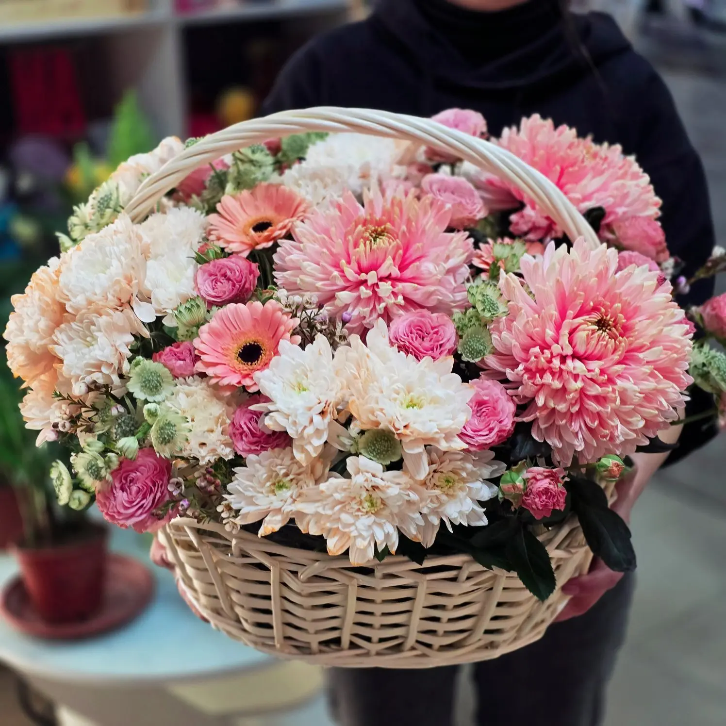 Мы уже активно принимаем заказы на 8 марта🌸