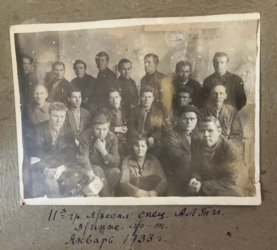 Жительница Югры восстановила родословную до XVII века