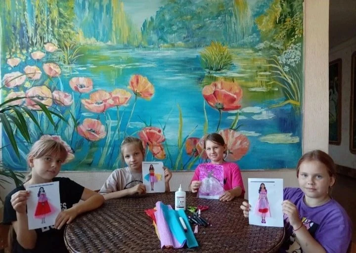 🖼️ "День творчества» в пришкольном лагере «Солнышко» - отличная идея!
🎨 Ребята  изготавливали  под
