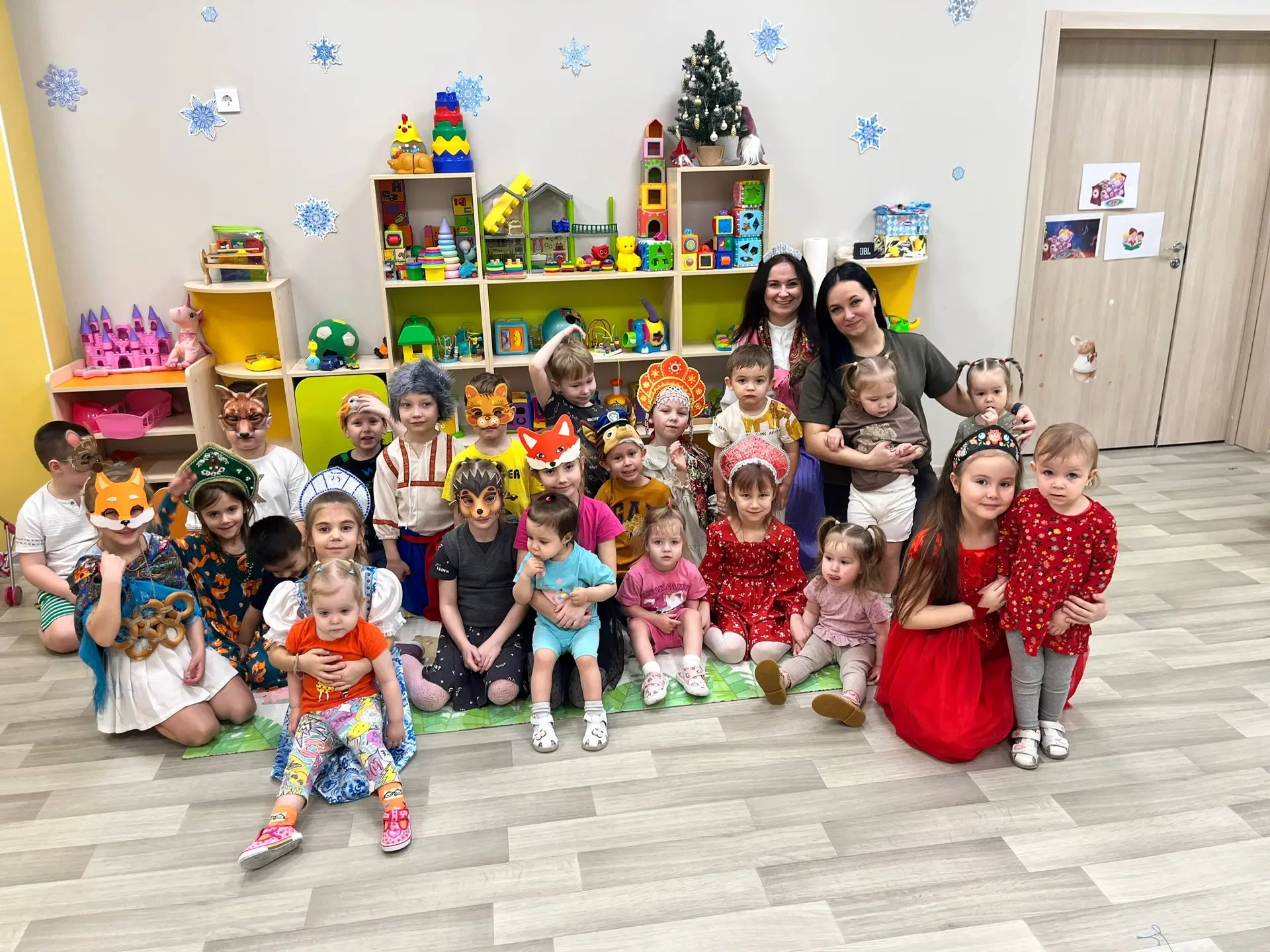 🎉 Святки‑колядки в 3‑м корпусе нашего детского сада! 🎉  В нашем детском саду царила настоящая праздн