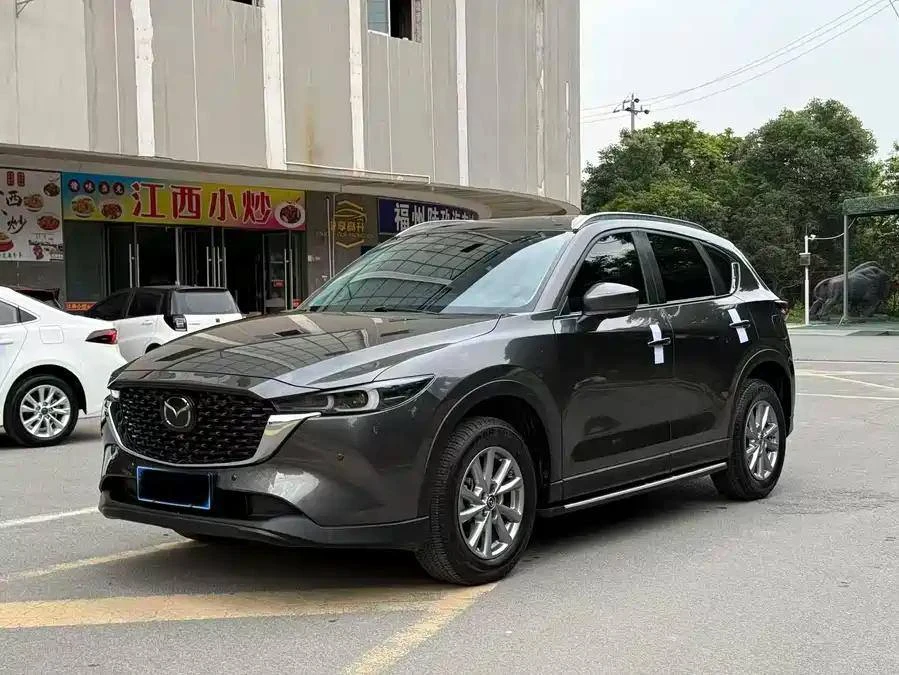 Mazda CX-5  — стильный японский кроссовер 🇯🇵

⚙️ Характеристики
Год выпуска: 2022
Двигатель: 2.0 ·