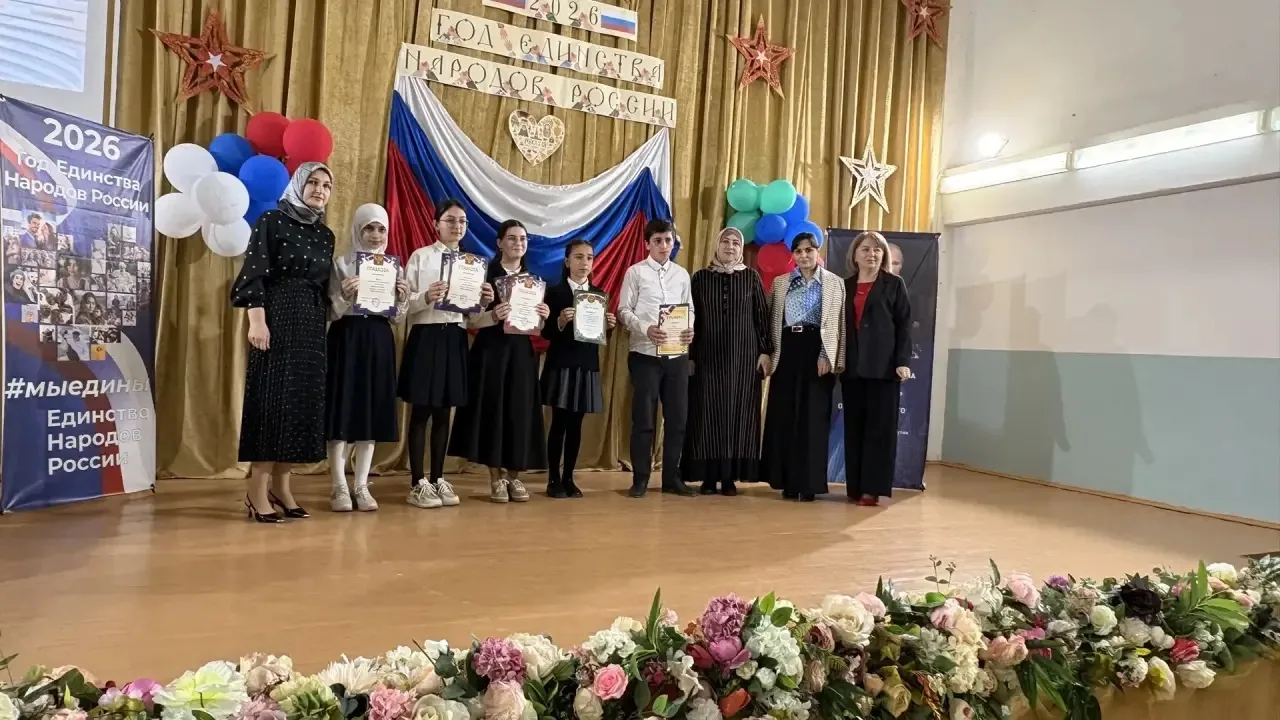 22 мая состоялось мероприятие "Звездная россыпь талантов".  Ведущей была Шамхалова С.М. Вначале меро