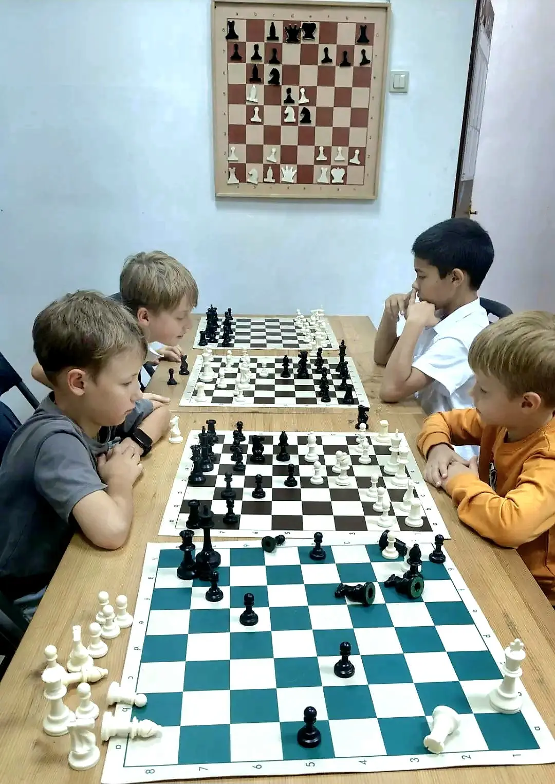 ♟️Шахматы — это не просто игра, это целый мир, который открывает перед детьми новые гор...