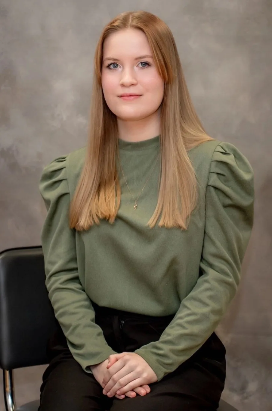 Сегодня свой День Рождения празднует Малая Ангелина Алексеевна  - преподаватель по классу скрипки!🎻