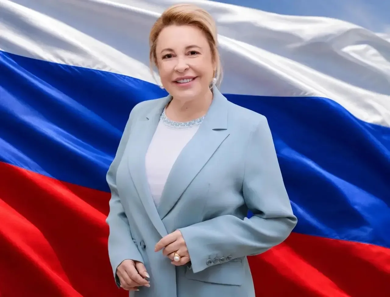 С Днем Государственного флага России, друзья 🇷🇺🇷🇺🇷🇺