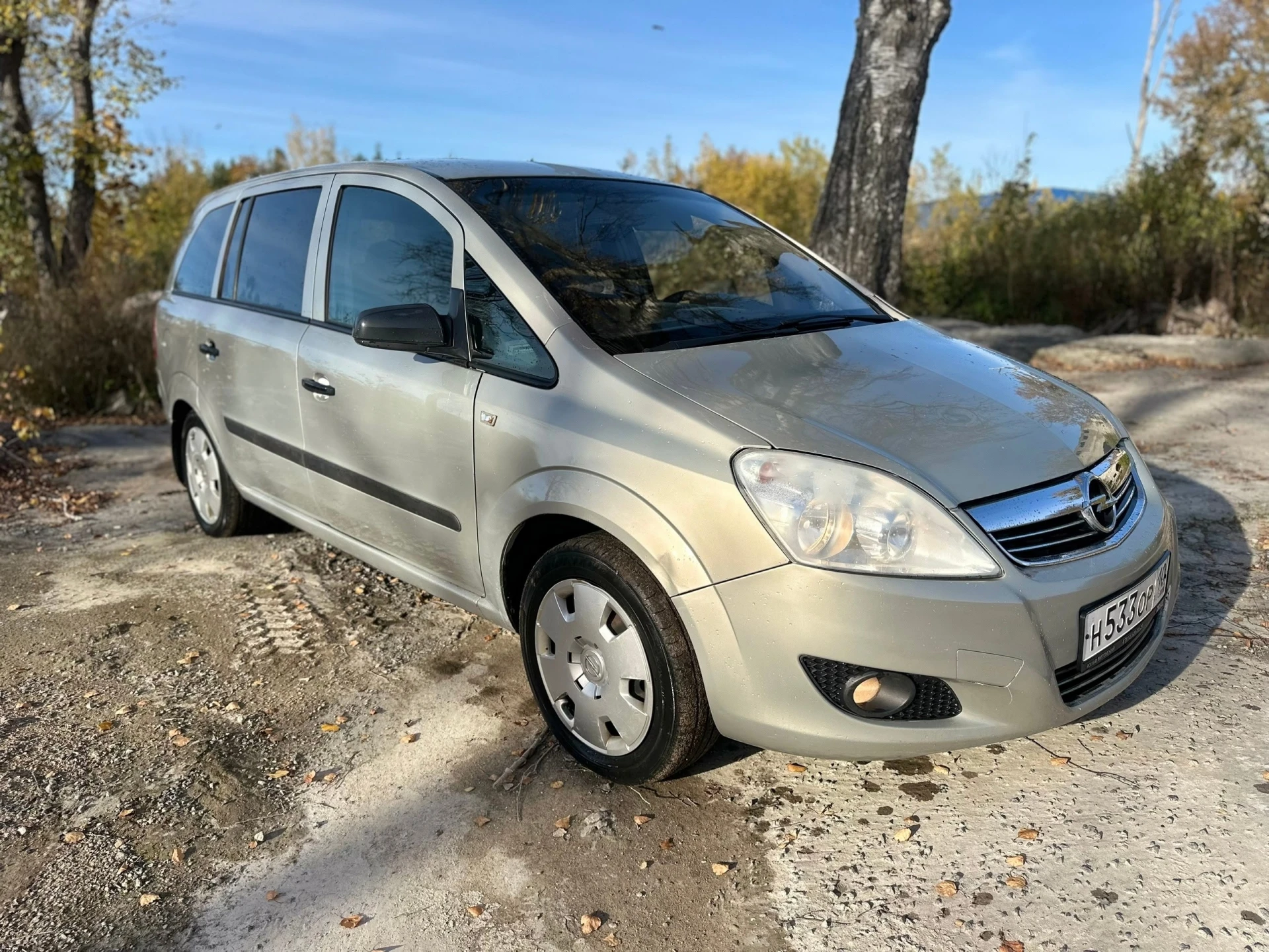 Opel Zafira B, 1.6 MT (115 л.с.)