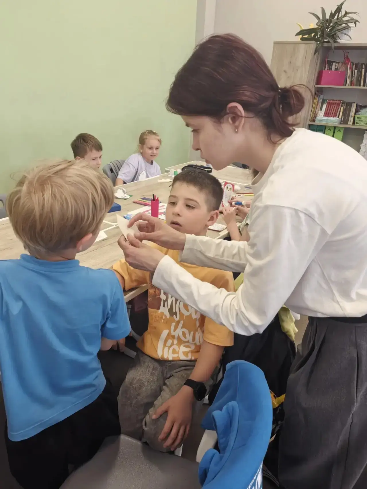 В нашем школьном лагере программа дня никогда не бывает скучной. Регулярно мы проводим ...