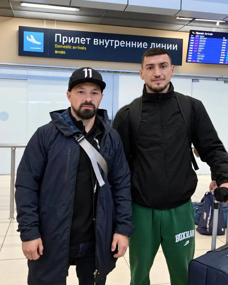Харитон Агрба прилетел на бой за титул чемпиона мира WBA