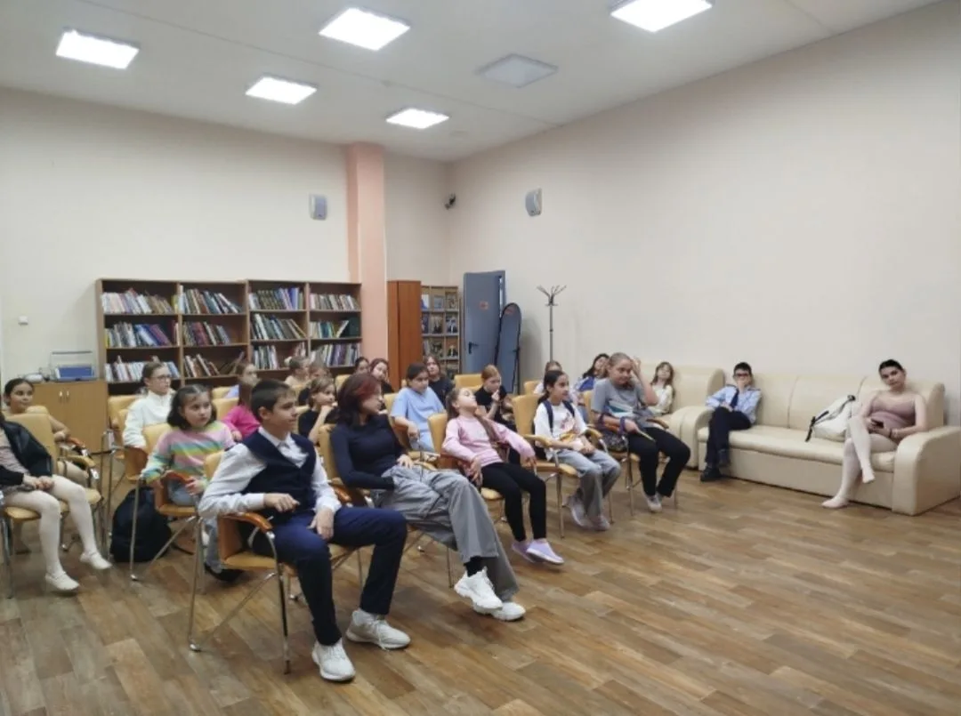Для учеников Детской школы искусств прошел познавательный просмотр видео «Гражданско-па...