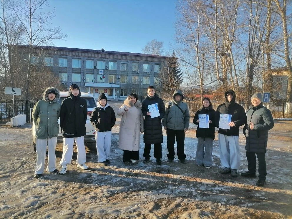 🤝 Огромное спасибо тем, кто помог ребятам достичь этих высот: