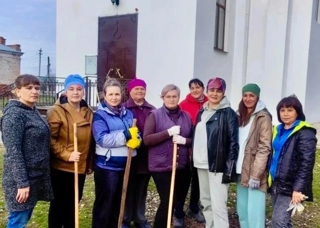 ✨️В преддверии светлого праздника Пасхи депутат Собрания депутатов Энгельсского муницип...