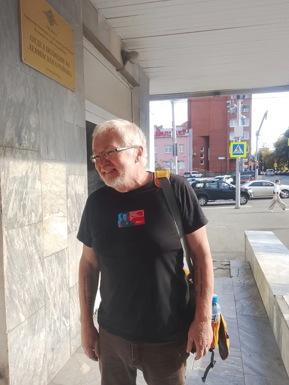 ⚡️Депутата гордумы от партии «Яблоко» Константина Киселева отпустили из полиции.