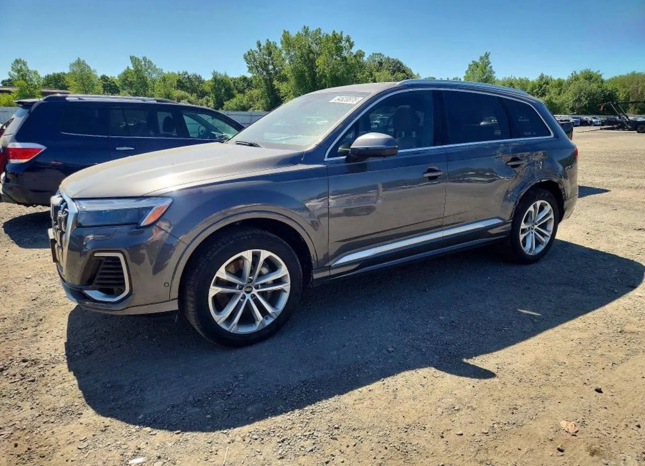 🚘 Audi Q7 Premium Plus 2025
Скоро торги ‼️‼️‼️

💰 5 400 000 ₽ под ключ до Владикавказа

✅ Год: 202