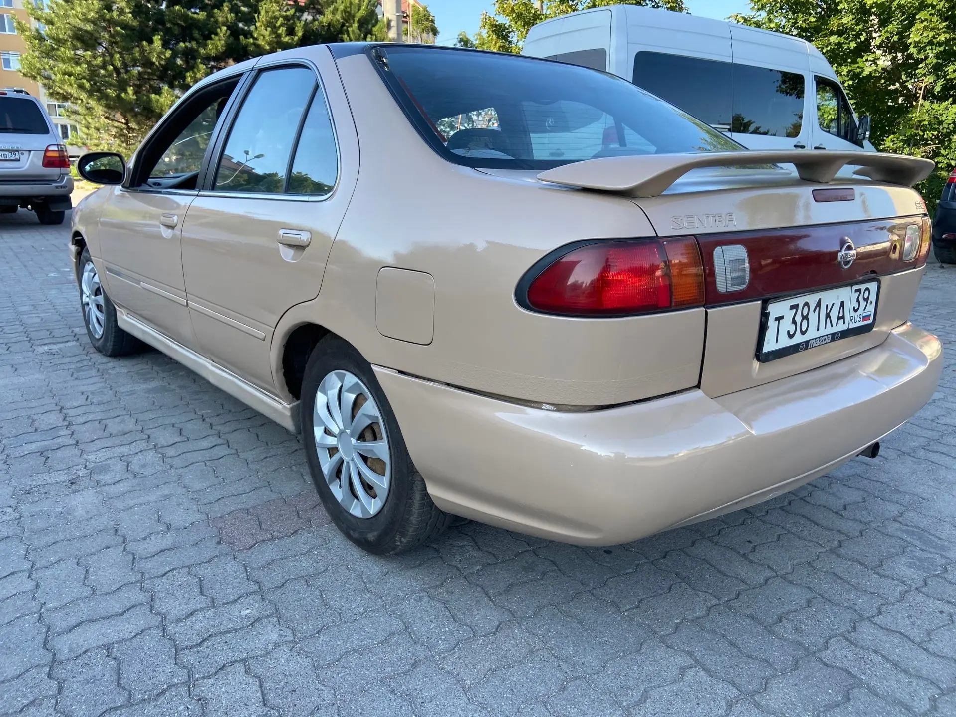 Ниссан Сентра. 98г. 1.8 бензин, АВТОМАТ. Цена 169т.   т.89527955776.