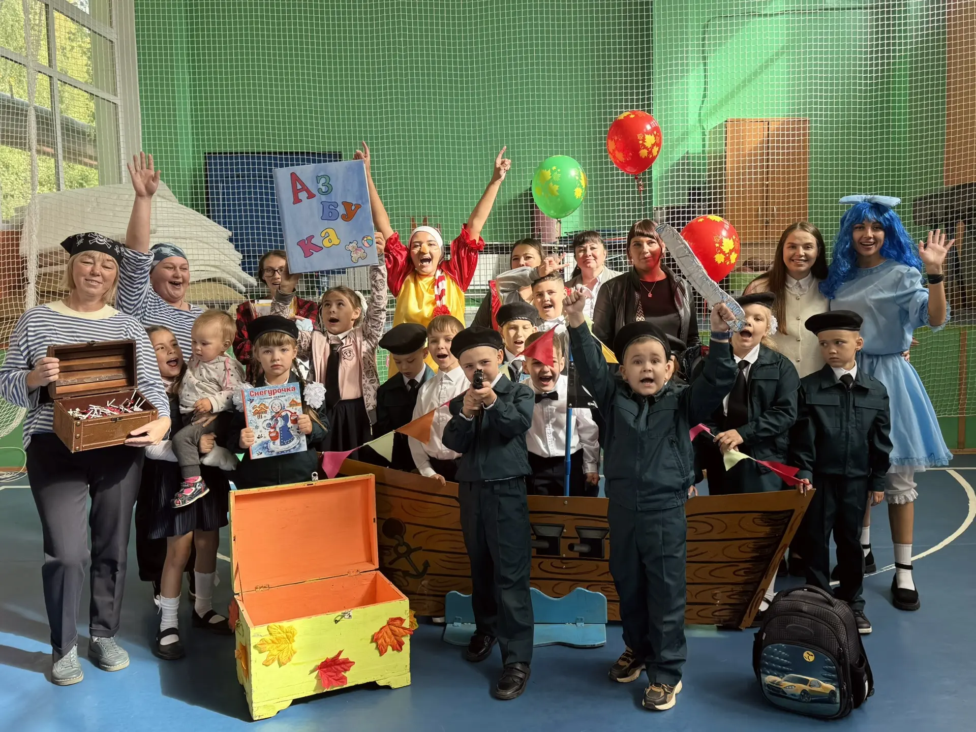 🎉Сегодня наш центр превратился в настоящую страну чудес! Звонкие голоса и счастливые у...