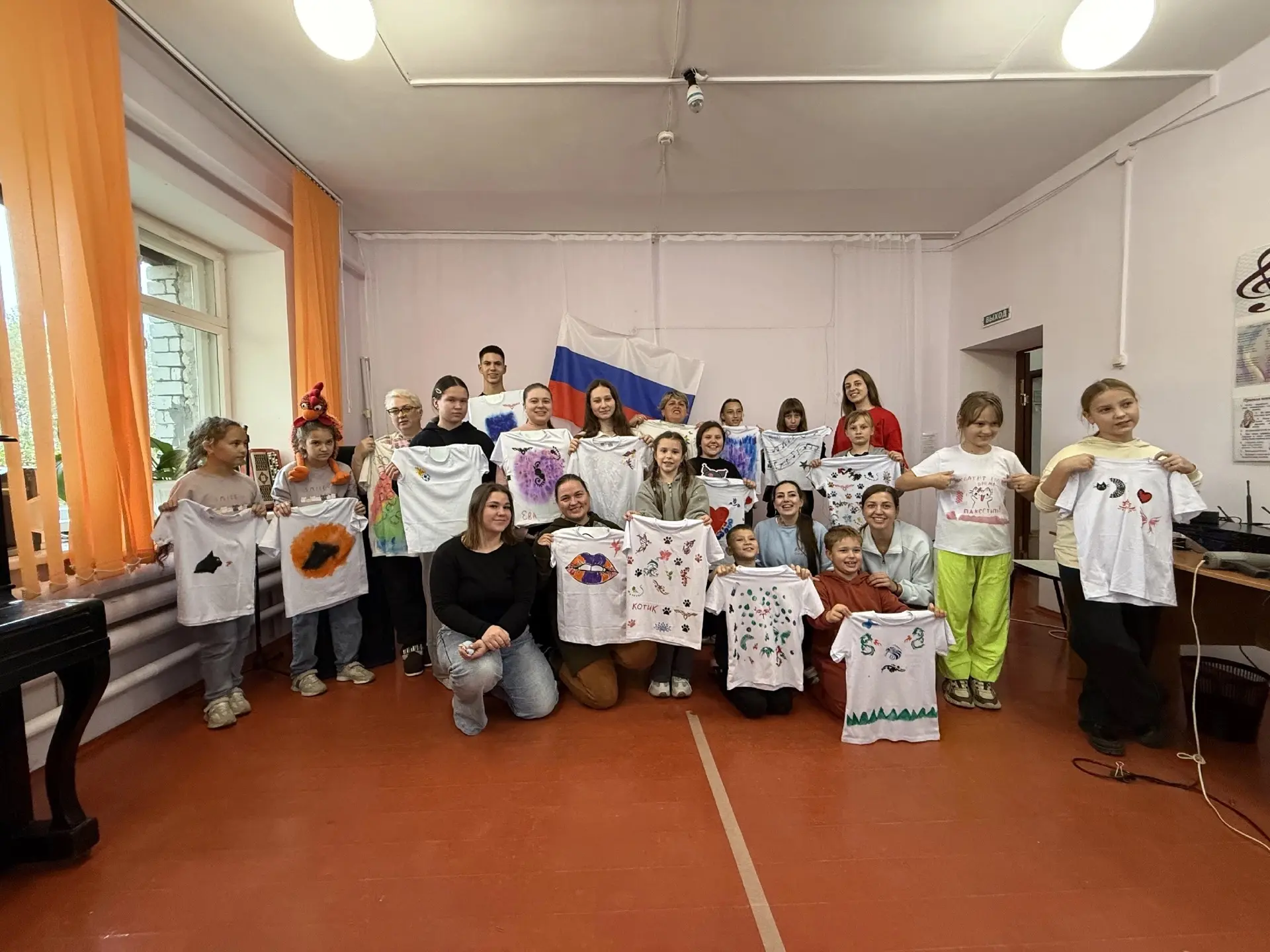 🎨 Пока одни покоряют форумы, другие творят яркое добро! ✨
