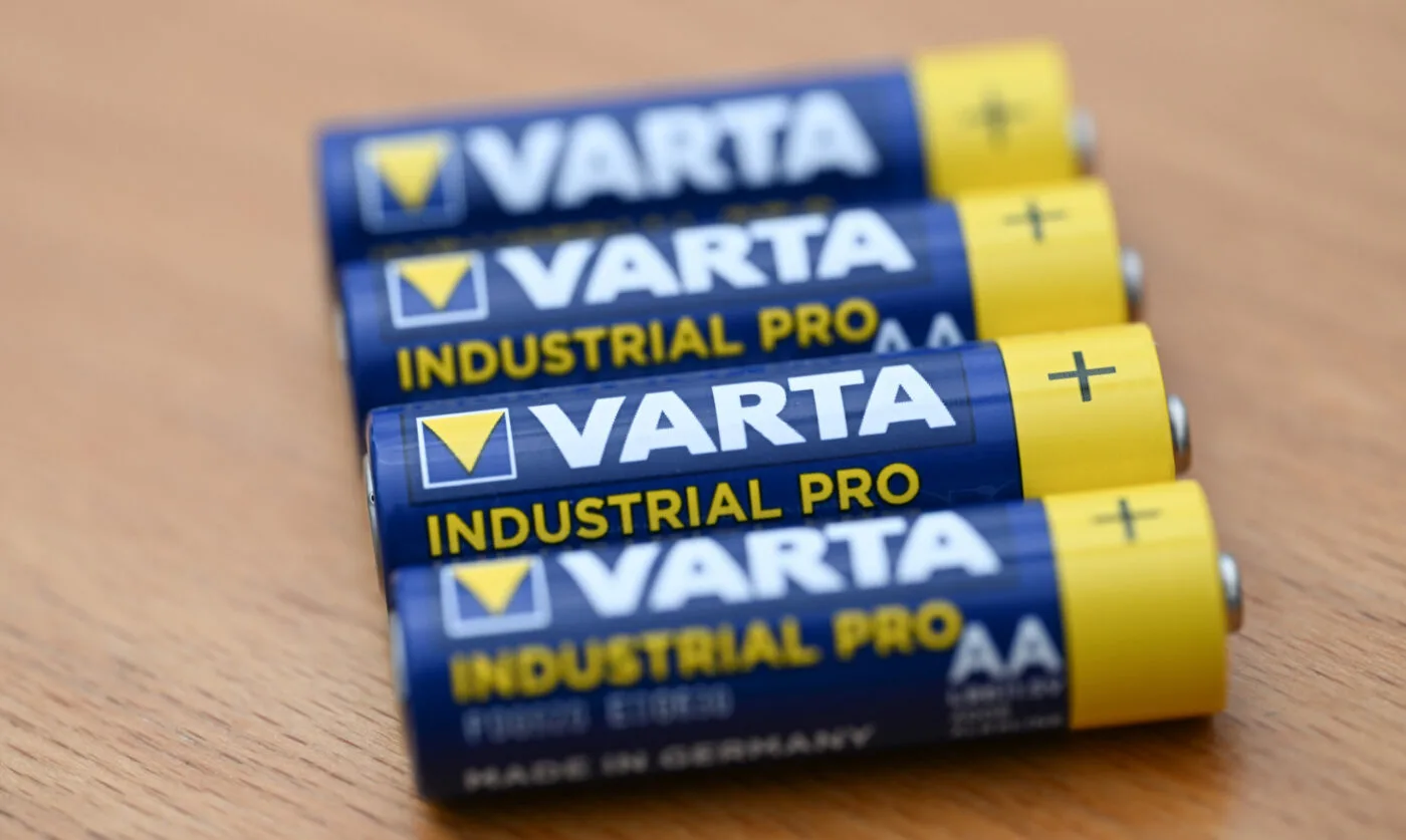 В Германии разорился знаменитый производитель аккумуляторов Varta
 
Компания Varta AG подала в общей
