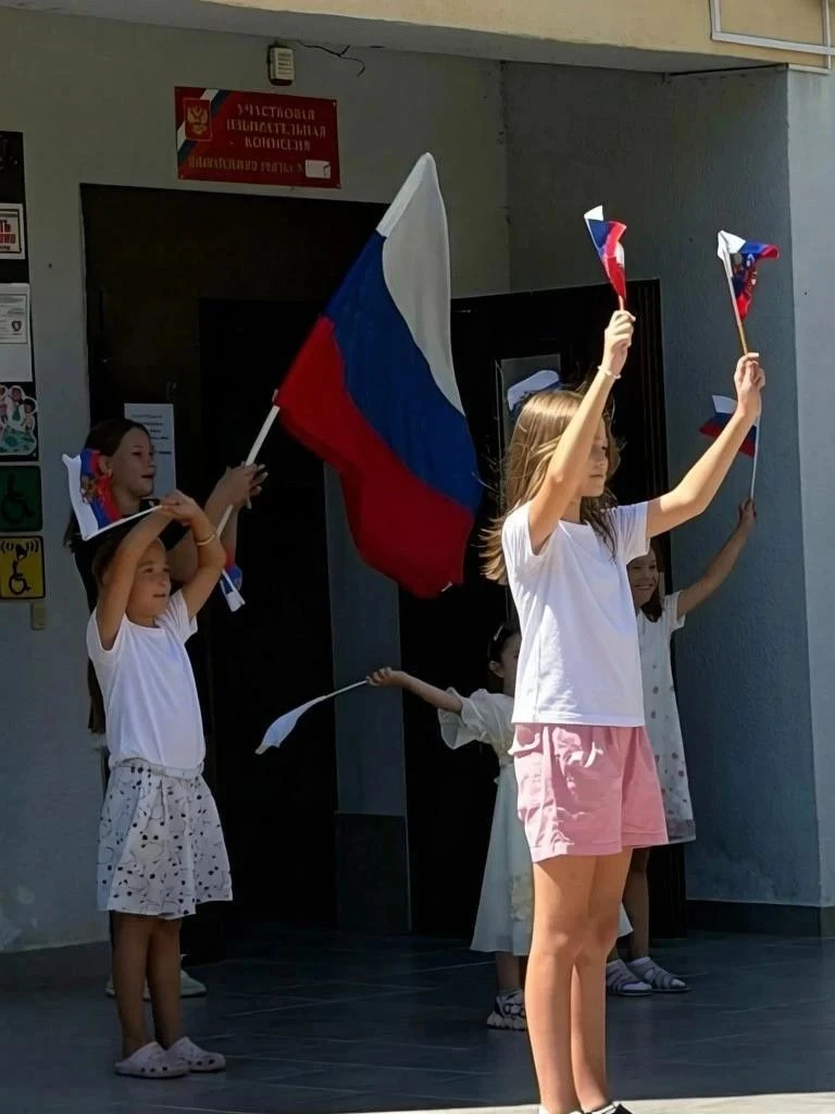 День государственного флага в Небугской ЦКС!!! прошел веселыми, познавательными виктори...
