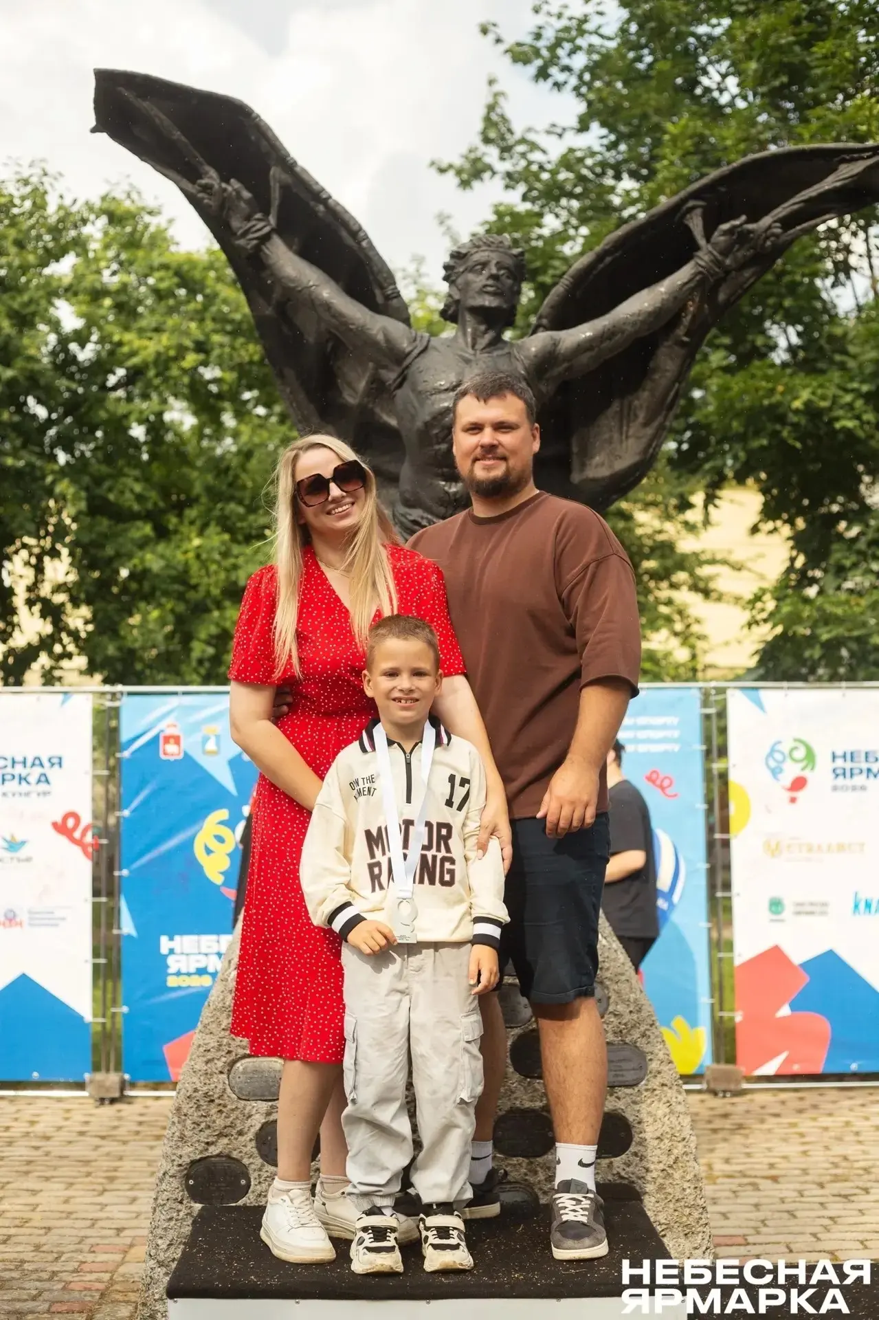 Поздравляем с Днём Рождения нашу дорогую, незаменимую, очаровательную Женю Жохову 💐