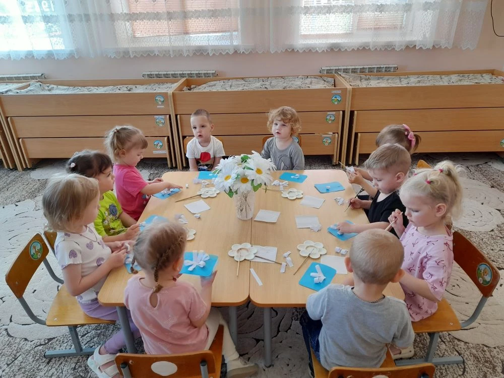 Знают взрослые и дети
