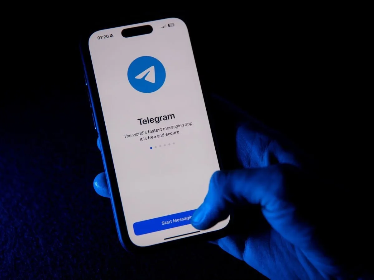 Песков: Россия продолжает переговоры с Telegram по восстановлению доступа к мессенджеру.  

«Они ест