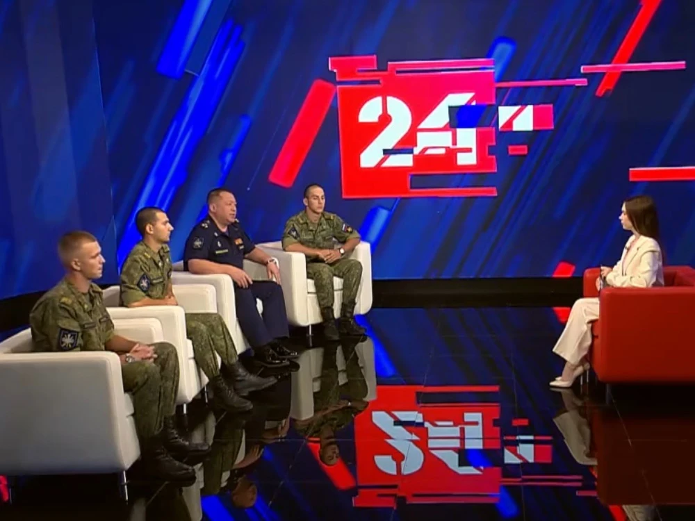 🎙 Курсанты АГУ рассказали о военной подготовке в эфире телеканала «Россия24»