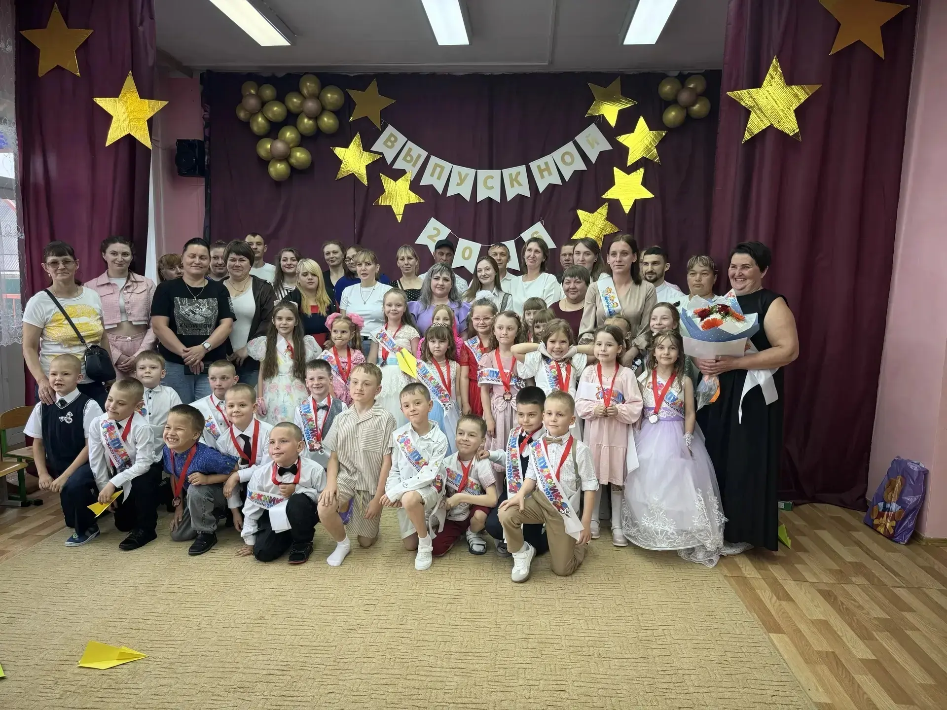 🎉 Сегодня прошёл выпускной бал в "Станционно-Ояшинском детском саду" Выпускной в детск...
