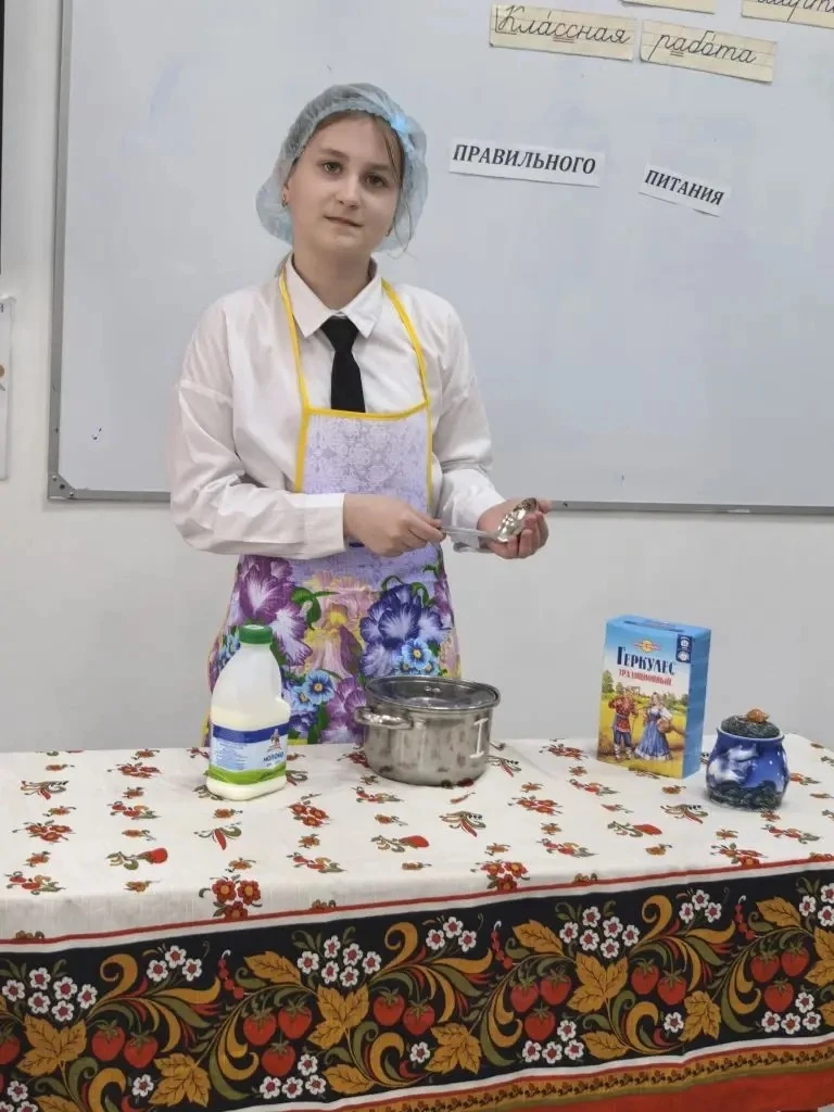 В 4 "А" классе прошла интеллектуальная игра "Знатоки здорового питания"! 🍎🥦🥕   Сегодня в нашем 4 "А"