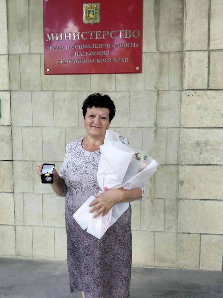 📌 Одиночество не имеет возраста, но есть те, кто делает его чуточку легче❤️

Галина Михайловна Шадя