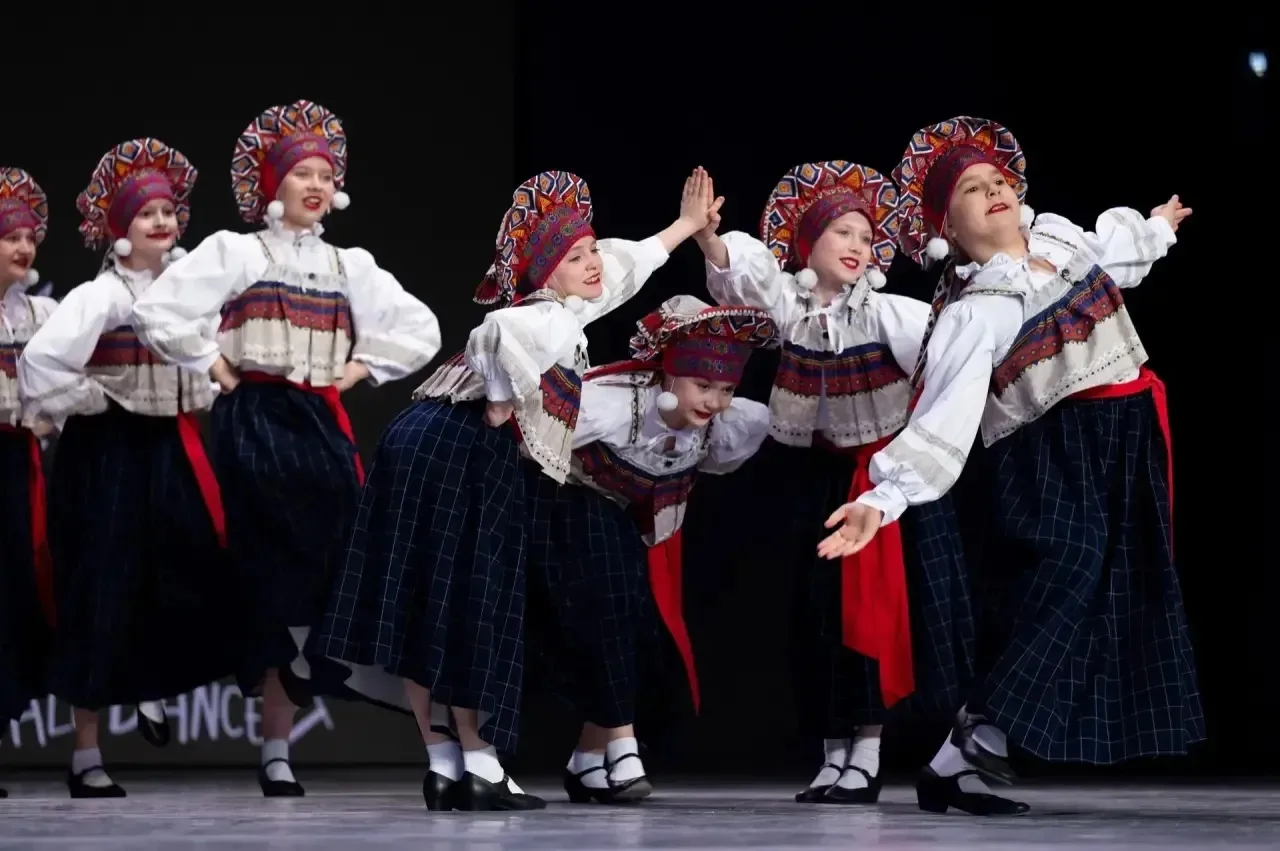 «Область танца» - Дальневосточный конкурс хореографических коллективов народов Сибири и...