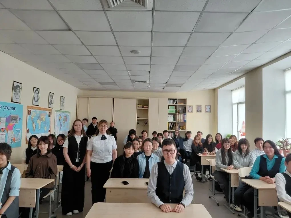 СОЗДАДИМ КОМФОРТНУЮ СРЕДУ.  29 апреля доцент кафедры технических направлений подготовки ЯИВТ Сорошев