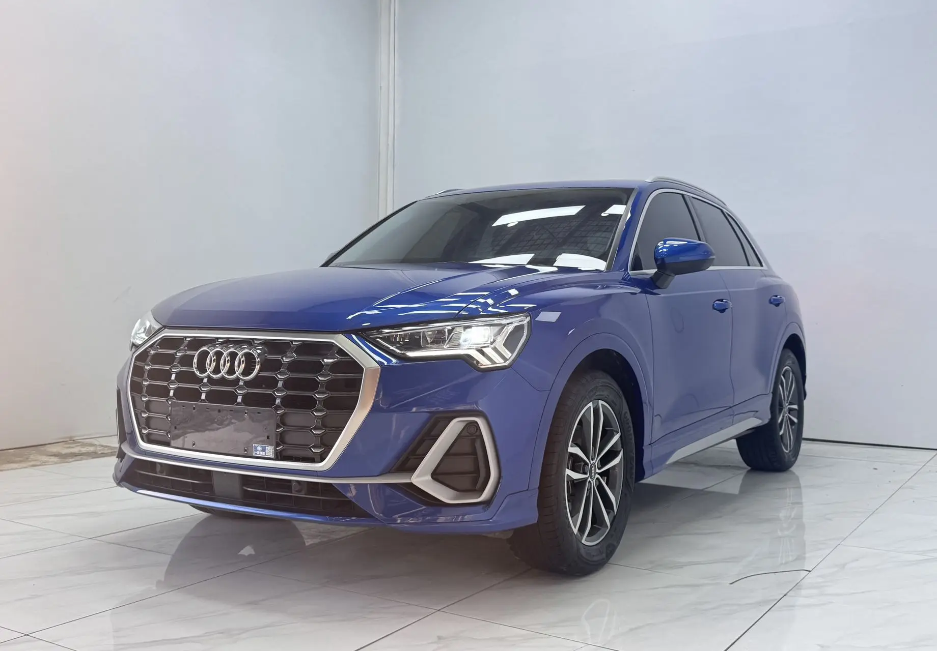 🔸 Заказать сейчас из Китая:

Марка: Audi
Модель: Q3
Год: 2021.11
Руль: левый
Цвет: синий
Объем двиг