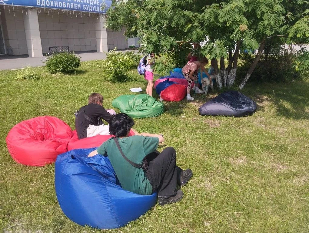 АРТ-пространство 🍀клЕВер🍀 вместе с МАУ "Культурный центр" (пр. Ленина, 164).

Мы делаем уверенные 
