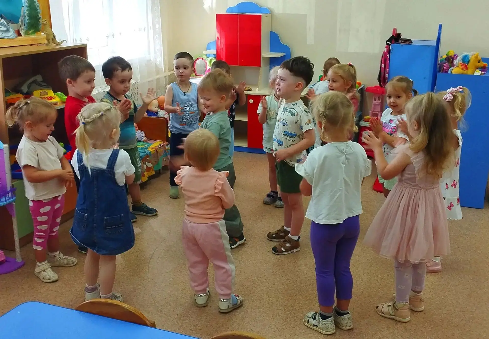 С днём рождения, Максим! 🎉

Мы от всей души поздравляем с праздником  замечательного мальчика — Мак