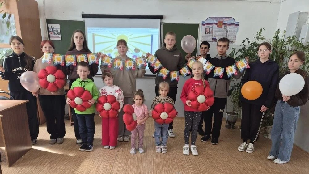 🌞Сегодня, 1 июня, в нашей школе открылся лагерь с дневным пребыванием детей «Солнышко»!