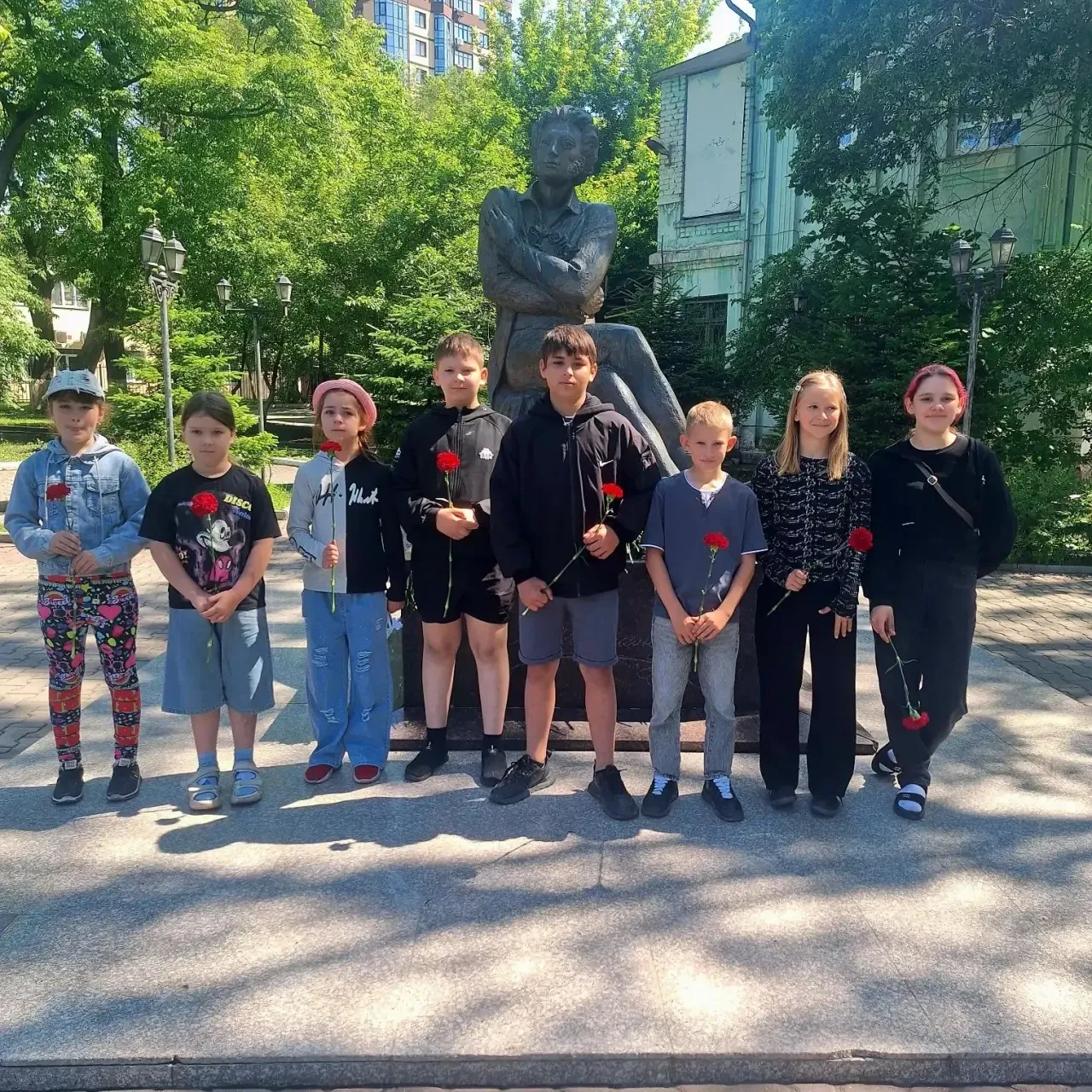 🌟 Сегодня наш пришкольный лагерь отправился на особенную экскурсию! 🚶‍♂️🚶‍♀️ Наши замечательные р