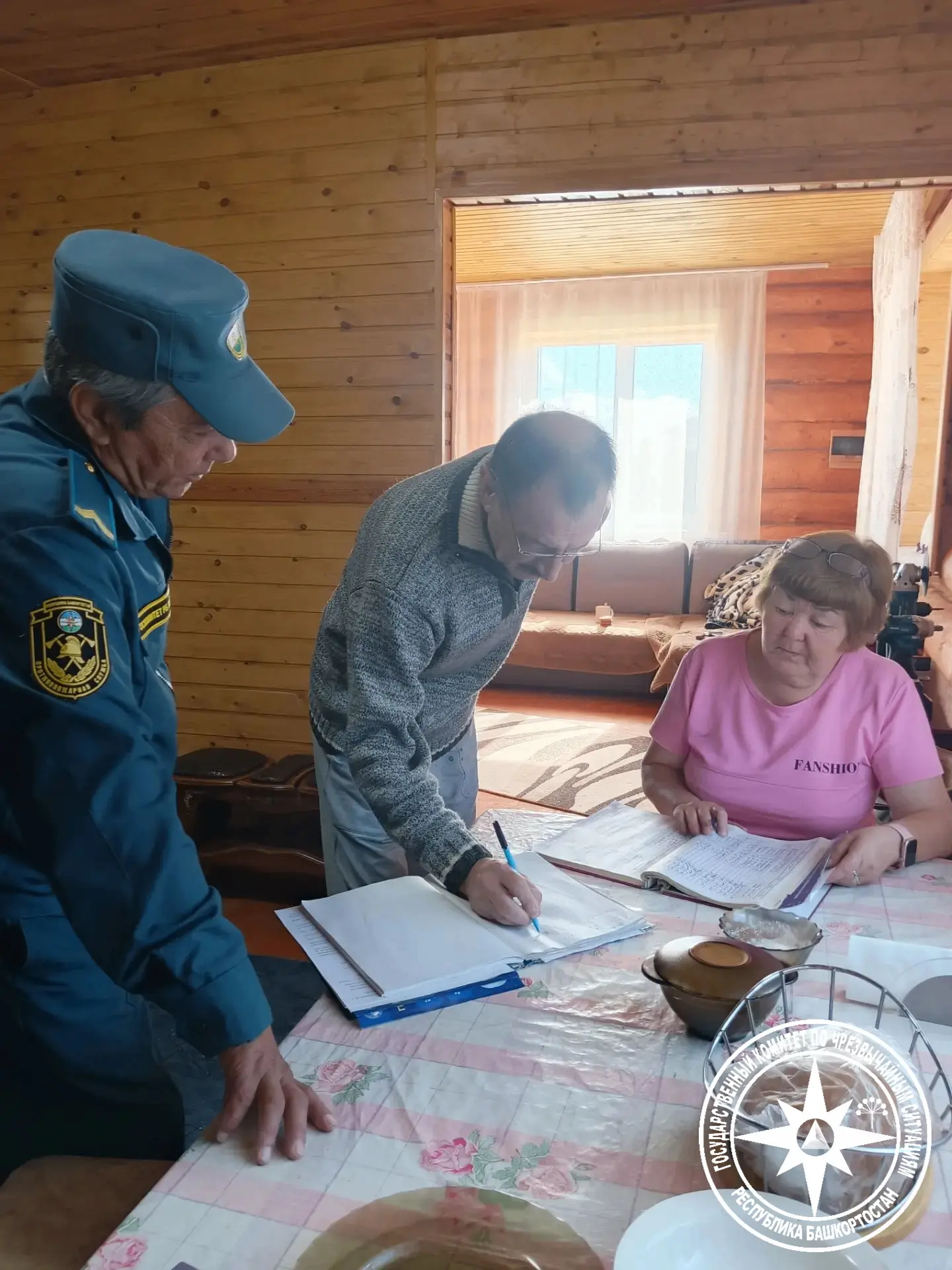 Специалисты Госкомитета РБ по ЧС проводят профилактические рейды по пожарной безопаснос...