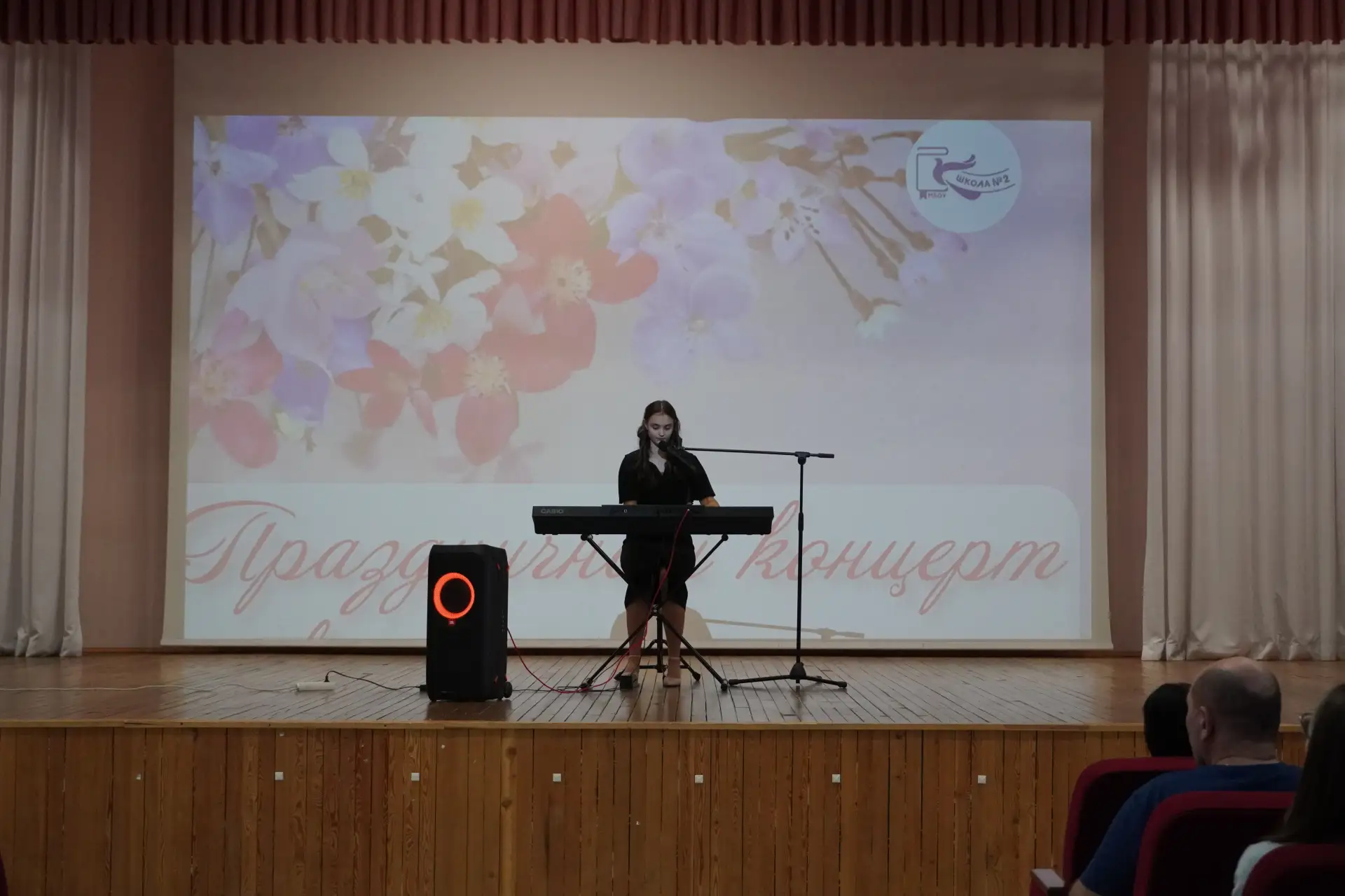 🎤6-го марта в нашем актовом зале состоялся праздничный концерт, посвящённый празднованию Международн