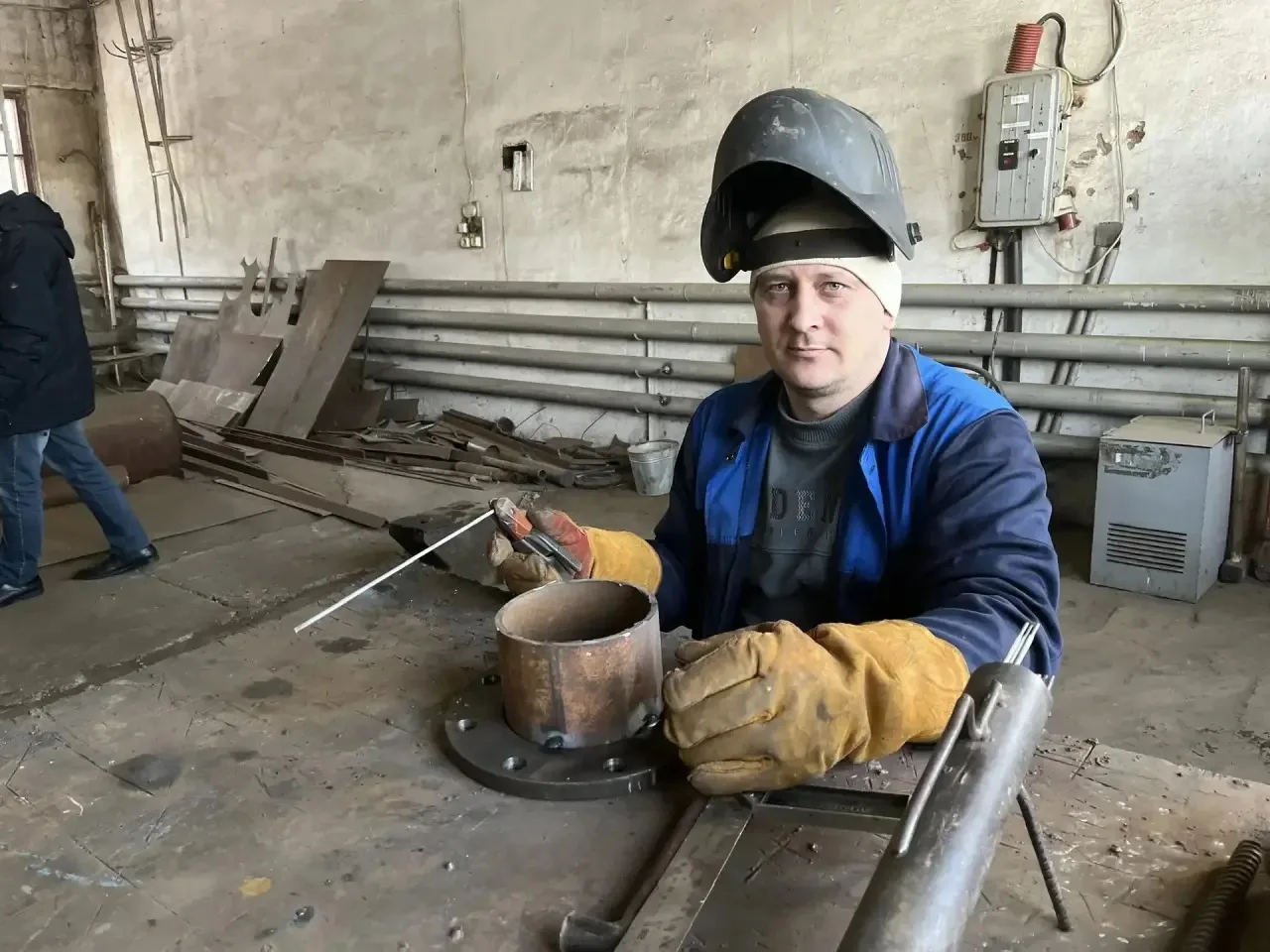 Уважаемые работники жилищно-коммунального хозяйства! Примите самые теплые поздравления с профессиона