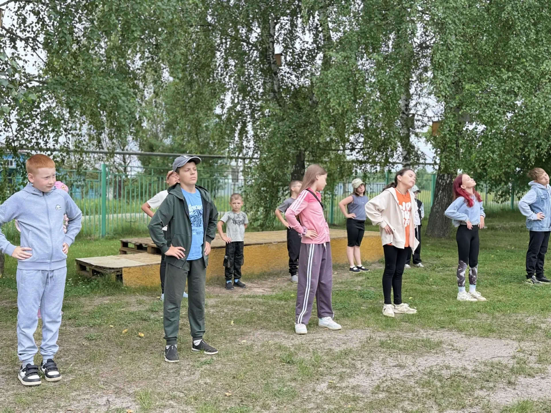 ДНЕВНИК ВОЛШЕБНИКА. ДЕНЬ 10.

Сегодня всё началось с настоящего урока зельеваренья — юные маги смеши