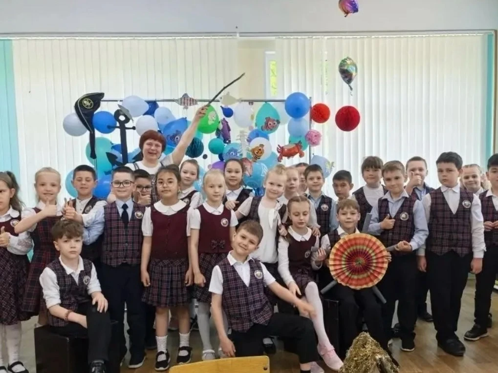 🏆 Вот и пролетел ещё один насыщенный учебный год в лицее.   🥳 По сложившейся доброй традиции мы пров