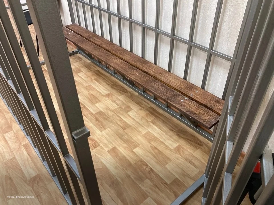 📰 В Магадане сотрудник пункта выдачи заказов украл два смартфона на 145 тысяч рублей