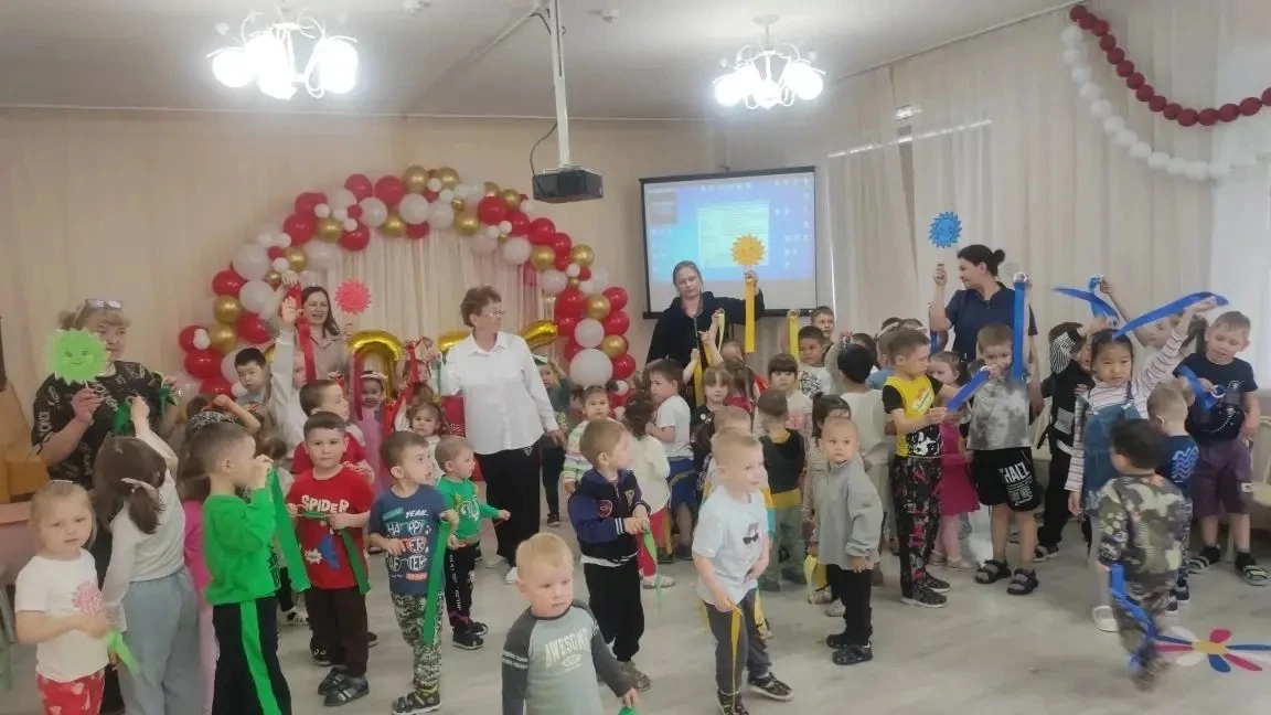 Праздник "Международный день защиты детей" был учреждён в 1949 году по инициативе Между...