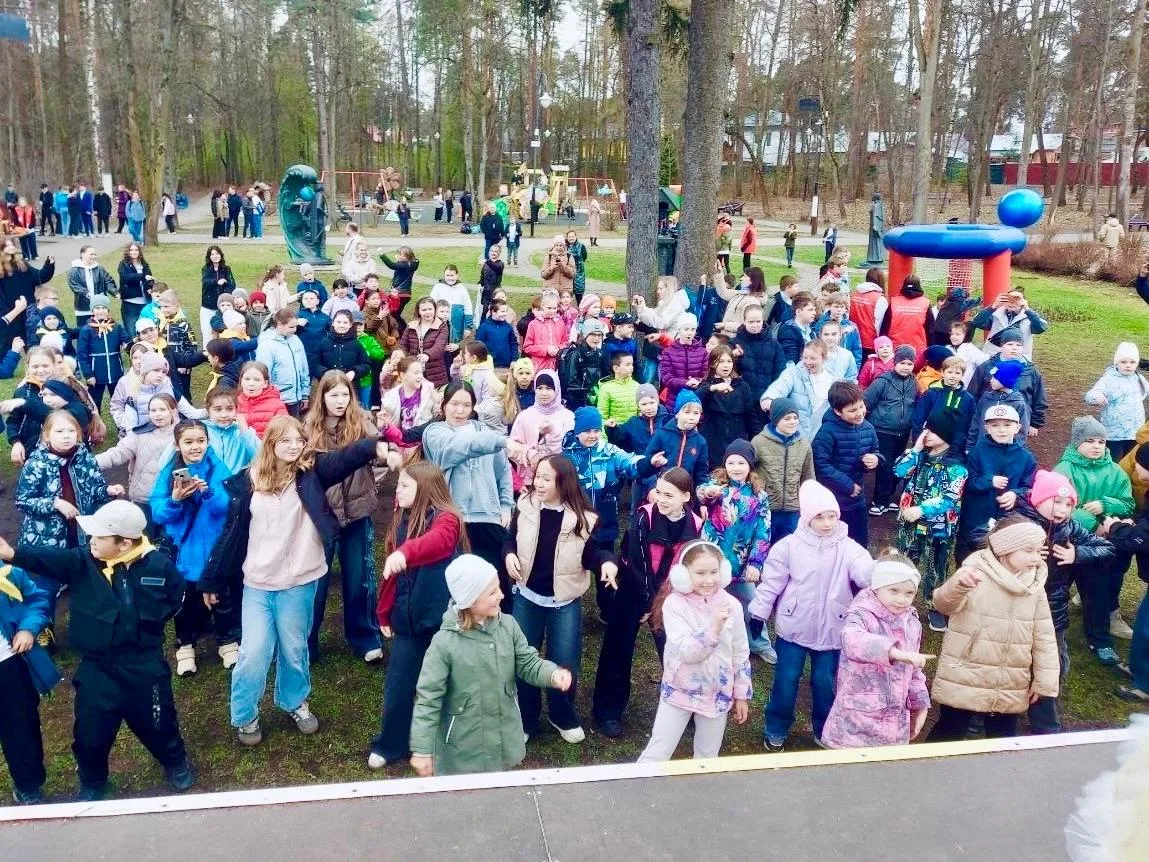 В Парке Сказок в Томилино прошел Белкофест, собравший более 300 гостей. Главным событие...