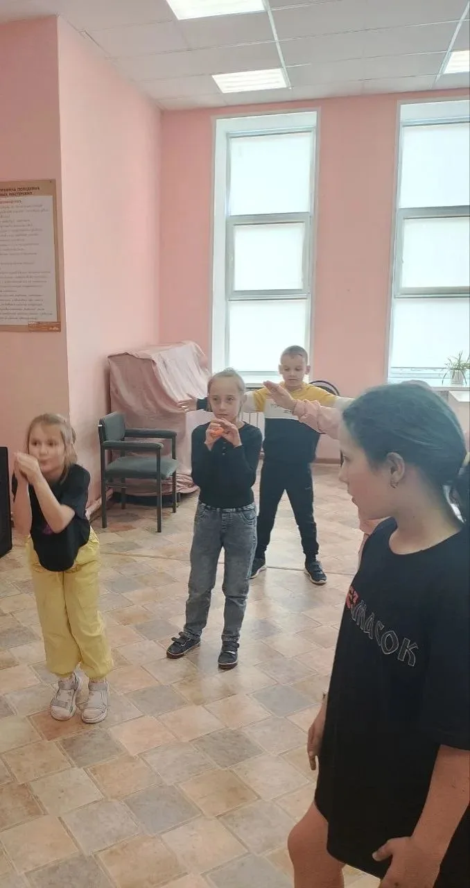 🌞Сегодня в летней творческой смене наши ребята не просто слушали лекцию о театре, а са...